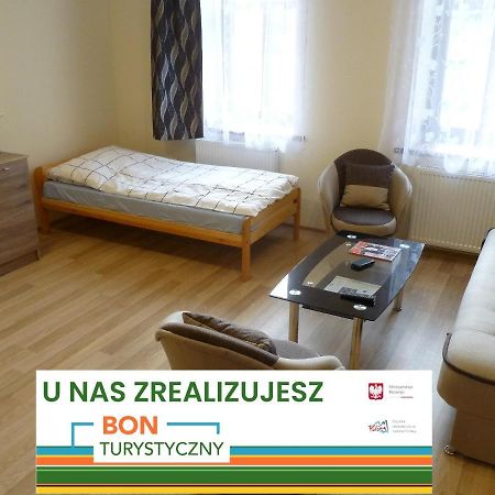JasłoEnergy House公寓 外观 照片