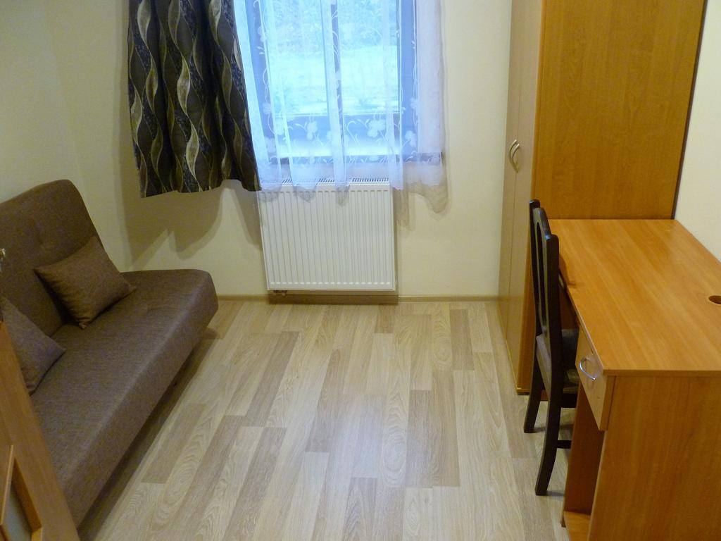 JasłoEnergy House公寓 外观 照片